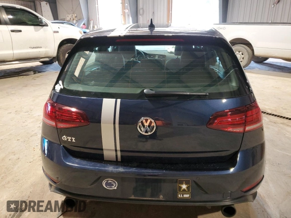 2018 Volkswagen Golf GTI S with VIN 3VW447AU5JM265461, listed as a Copart auction lot 63359773 with 44,513 mi miles. Bid and sale history available at carsss.com. Image 6.