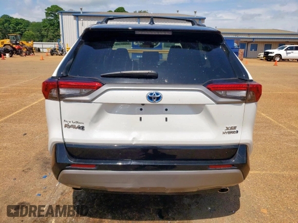 2023 Toyota RAV4 Hybrid XSE with VIN 2T3E6RFV5PW043640, listed as a Copart auction lot 64097125 with 13,686 mi miles and Salvage title. Bid and sale history available at DreamBid. Image 6.