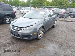 2009 Volkswagen Jetta SE with VIN 3VWRM71K19M049963, listed as a IAAI auction lot 42279906 with 157,290 mi miles and . Bid and sale history available at DreamBid. Image 17.