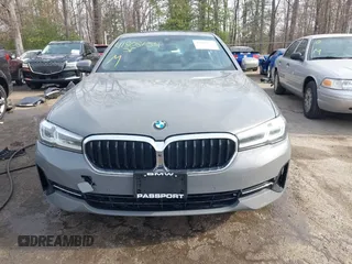 2021 BMW 5 Series 530i xDrive with VIN WBA13BJ01MWW91111, listed as a IAAI auction lot 41808154 with 39,705 mi miles and . Bid and sale history available at carsss.com. Image 6.