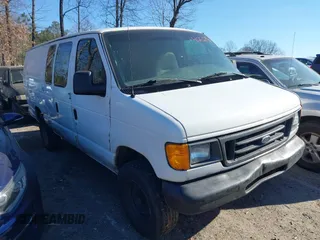 2005 Ford Econoline Cargo with VIN 1FTSS34L55HB20992, listed as a IAAI auction lot 41252796 with 413,912 mi miles and . Bid and sale history available at DreamBid. Image 1.
