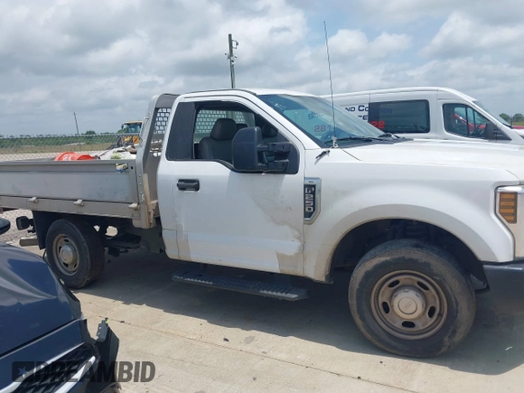 2019 Ford Super Duty F-250 SRW XL with VIN 1FDBF2A69KED44630, listed as a IAAI auction lot 42127168 with 70,738 mi miles. Bid and sale history available at carsss.com. Image 13.