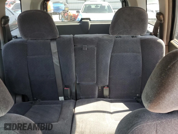 2003 Hyundai Santa Fe GLS z VIN KM8SC13D23U370587, wystawiony jako Copart lot #52775885 z przebiegiem Nie podano mil oraz Szkoda całkowita • Salvage title. Historia ofert i sprzedaży dostępna na DreamBid. Obrazek 10.