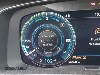 2019 Volkswagen Golf SEL Premium with VIN WVWPR7AU3KW908778, listed as a IAAI auction lot 42136721 with 25,024 mi miles and . Bid and sale history available at DreamBid. Image 17.