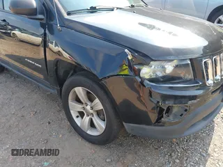 2016 Jeep Compass Sport with VIN 1C4NJDBB1GD714330, listed as a IAAI auction lot 42673895 with 127,209 mi miles and . Bid and sale history available at DreamBid. Image 6.