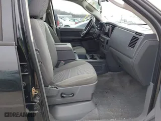 2006 Dodge Ram 1500 SLT with VIN 1D7HU18276S691176, listed as a IAAI auction lot 41352012 with 132,941 mi miles. Bid and sale history available at carsss.com. Image 5.