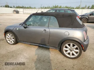 2005 MINI Convertible S z VIN WMWRH33535TF83436, wystawiony jako Copart lot #63962304 z przebiegiem 246 932 mil mil oraz Szkoda całkowita • Salvage title. Historia ofert i sprzedaży dostępna na DreamBid. Obrazek 2.