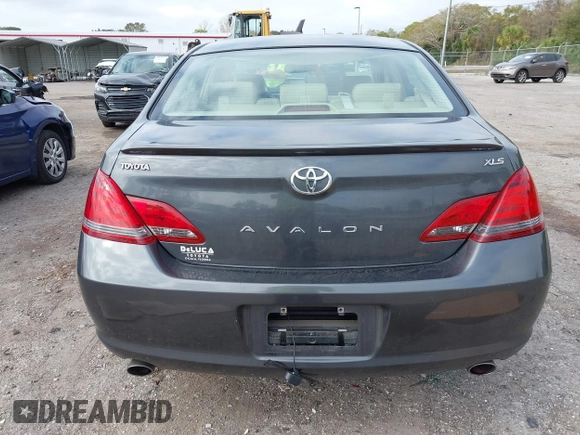 2008 Toyota Avalon XL with VIN 4T1BK36B68U261839, listed as a IAAI auction lot 41131172 with 94,829 mi miles. Bid and sale history available at carsss.com. Image 17.