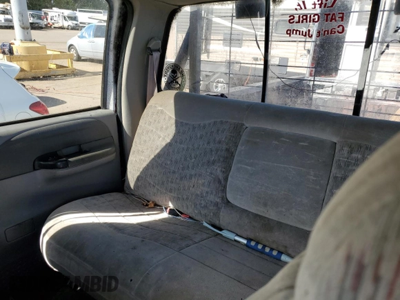 2000 Ford Super Duty F-250 XL with VIN 1FTNW21S9YEA11478, listed as a Copart auction lot 75907414 with 195,203 mi miles and Clean Title. Bid and sale history available at carsss.com. Image 10.