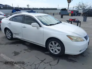2007 Lexus ES 350 with VIN JTHBJ46G272078259, listed as a IAAI auction lot 42126473 with 152,696 mi miles. Bid and sale history available at carsss.com. Image 1.
