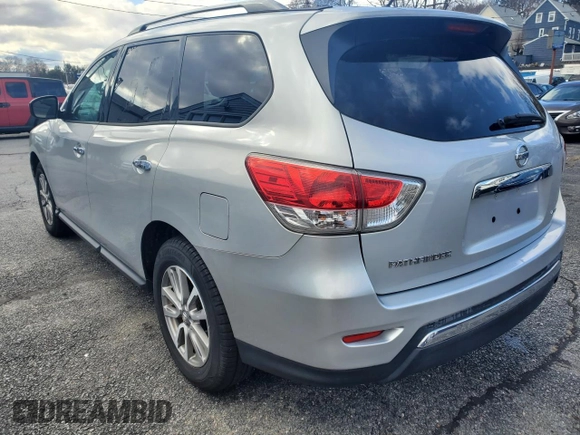 2016 Nissan Pathfinder SV with VIN 5N1AR2MM4GC64869, listed as a Copart auction lot 55058315 with 91,118 mi miles and Clean Title. Bid and sale history available at carsss.com. Image 3.