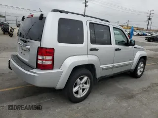 2012 Jeep Liberty Sport z VIN 1C4PJLAK4CW180680, wystawiony jako Copart lot #59358785 z przebiegiem 137 036 mil mil oraz Szkoda całkowita • Salvage title. Historia ofert i sprzedaży dostępna na DreamBid. Obrazek 3.