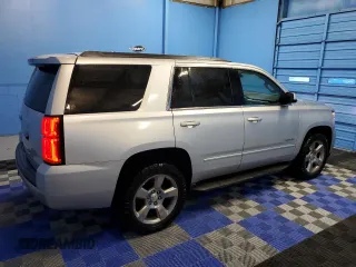 2019 Chevrolet Tahoe LS z VIN 1GNSKAKC5KR124318, wystawiony jako Copart lot #56994495 z przebiegiem 232 268 mil mil oraz Czysty tytuł • Clean title. Historia ofert i sprzedaży dostępna na DreamBid. Obrazek 3.
