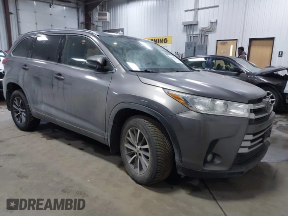 2018 Toyota Highlander SE with VIN 5TDJZRFH5JS902363, listed as a IAAI auction lot 41436569 with 82,905 mi miles and . Bid and sale history available at DreamBid. Image 1.