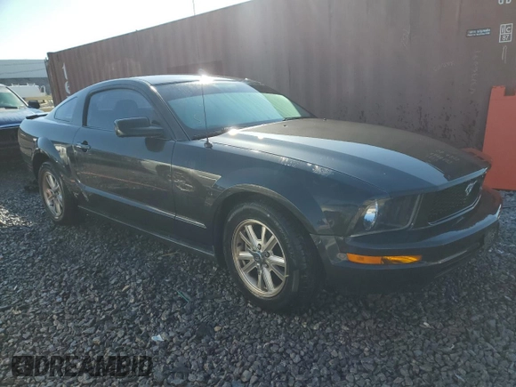 2007 Ford Mustang Deluxe with VIN 1ZVFT80N675333924, listed as a Copart auction lot 48516165 with 169,279 mi miles and Salvage Title. Bid and sale history available at carsss.com. Image 4.