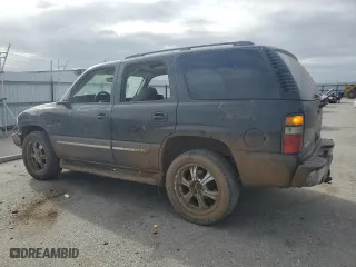 2005 Chevrolet Tahoe LS with VIN 1GNEC13V15R239318, listed as a Copart auction lot 50660895 with 126,724 mi miles and Salvage Title. Bid and sale history available at carsss.com. Image 2.