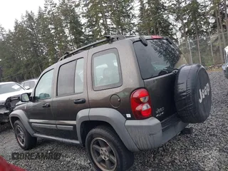 2005 Jeep Liberty Sport with VIN 1J4GL48K45W581892, listed as a IAAI auction lot 41908767 with 168,151 mi miles. Bid and sale history available at carsss.com. Image 15.