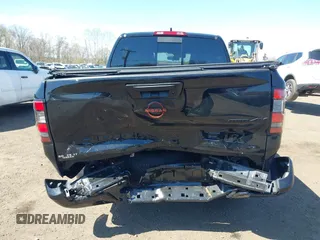 2024 Nissan Frontier SV with VIN 1N6ED1EK8RN656812, listed as a IAAI auction lot 42071048 with 18,276 mi miles and . Bid and sale history available at DreamBid. Image 16.