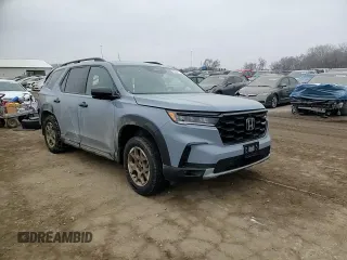 2024 Honda Pilot TrailSport with VIN 5FNYG1H65RB046757, listed as a Copart auction lot 85869214 with 6,535 mi miles and Salvage Title. Bid and sale history available at carsss.com. Image 12.