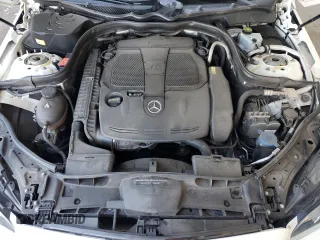 2016 Mercedes-Benz E-Class E 350 Luxury with VIN WDDHH8JB2GB282964, listed as a Copart auction lot 85966124 with 132,633 mi miles and Clean Title. Bid and sale history available at carsss.com. Image 12.