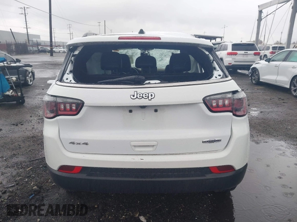 2023 Jeep Compass Latitude z VIN 3C4NJDBN5PT552769, wystawiony jako IAAI lot #41786110 z przebiegiem 53 133 mil mil oraz . Historia ofert i sprzedaży dostępna na DreamBid. Obrazek 16.