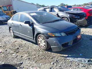 2011 Honda Civic Sdn DX-VP with VIN 19XFA1F31BE009055, listed as a IAAI auction lot 41397922 with 170,980 mi miles. Bid and sale history available at carsss.com. Image 1.