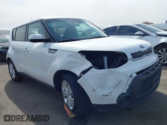 2016 Kia Soul with VIN KNDJN2A20G7275029, listed as a IAAI auction lot 41691550 with 83,416 mi miles. Bid and sale history available at carsss.com. Image 6.