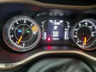 2017 Jeep Cherokee Latitude with VIN 1C4PJLCB4HD233216, listed as a Copart auction lot 58076455 with 91,241 mi miles and Salvage title. Bid and sale history available at DreamBid. Image 9.