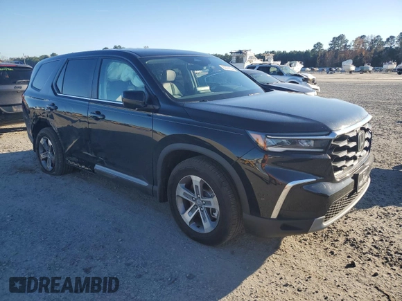 2025 Honda Pilot EX-L with VIN 5FNYG2H48SB006313, listed as a Copart auction lot 82039054 with 10,402 mi miles and Salvage Title. Bid and sale history available at carsss.com. Image 4.