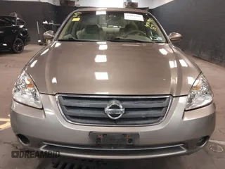 2003 Nissan Altima S with VIN 1N4AL11E53C354648, listed as a IAAI auction lot 41801992 with 172,010 mi miles. Bid and sale history available at carsss.com. Image 12.