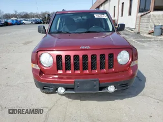 2012 Jeep Patriot Latitude with VIN 1C4NJRFB5CD696416, listed as a Copart auction lot 49628515 with 142,790 mi miles and Salvage Title. Bid and sale history available at carsss.com. Image 5.