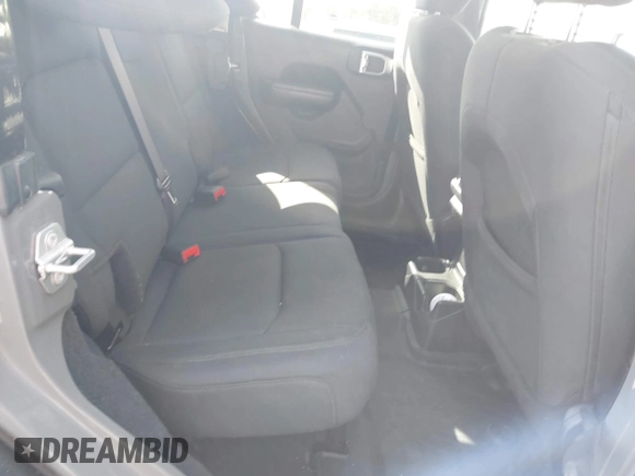 2019 Jeep Wrangler Unlimited Sport Altitude with VIN 1C4HJXDG3KW639148, listed as a IAAI auction lot 41933844 with 57,184 mi miles and . Bid and sale history available at DreamBid. Image 8.