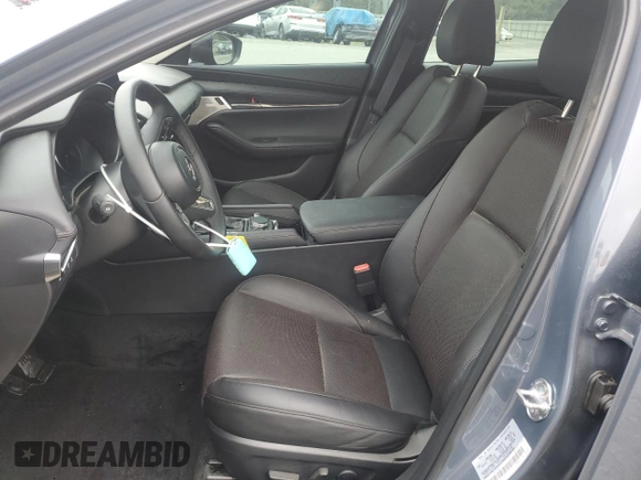 2025 Mazda 3 Premium Plus z VIN JM1BPBEY5S1762106, wystawiony jako Copart lot #51500675 z przebiegiem 2 770 mil mil oraz Szkoda całkowita • Salvage title. Historia ofert i sprzedaży dostępna na DreamBid. Obrazek 7.