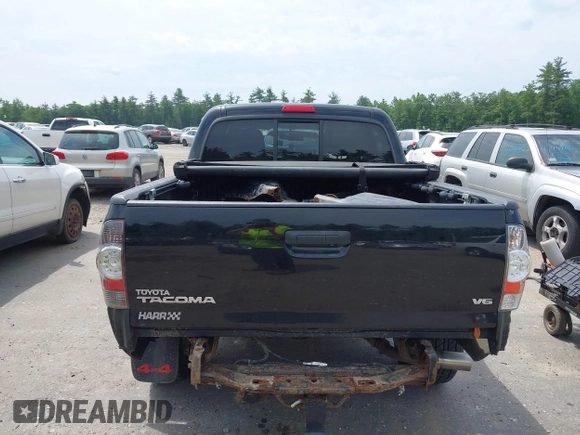2013 Toyota Tacoma with VIN 3TMLU4EN4DM117239, listed as a IAAI auction lot 42494359 with 239,635 mi miles and . Bid and sale history available at DreamBid. Image 17.