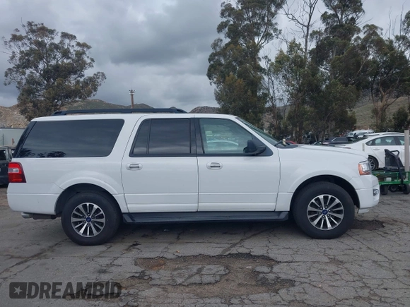 2016 Ford Expedition EL XLT with VIN 1FMJK1HT1GEF29369, listed as a IAAI auction lot 41743544 with 121,098 mi miles. Bid and sale history available at carsss.com. Image 13.