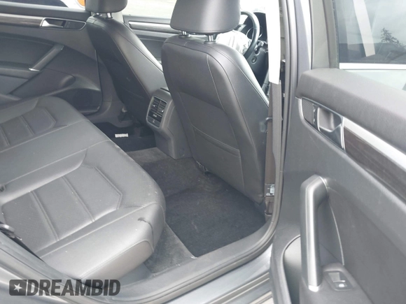 2017 Volkswagen Passat SE with VIN 1VWBT7A30HC037641, listed as a IAAI auction lot 42561616 with 119,614 mi miles and . Bid and sale history available at DreamBid. Image 8.
