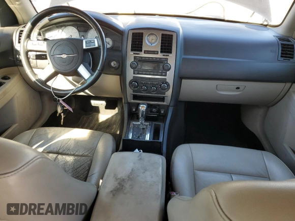 2007 Chrysler 300 Signature with VIN 2C3KA53G57H635155, listed as a Copart auction lot 84805504 with 182,661 mi miles and Clean Title. Bid and sale history available at carsss.com. Image 8.