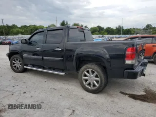 2008 GMC Sierra Denali z VIN 2GTEK638X81297881, wystawiony jako Copart lot #62998334 z przebiegiem 247 347 mil mil oraz Nie do naprawy. Historia ofert i sprzedaży dostępna na DreamBid. Obrazek 2.