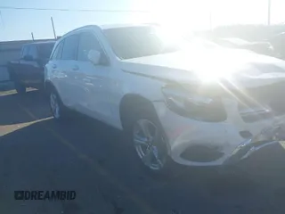 2017 Mercedes-Benz GLC with VIN WDC0G4JB8HV010030, listed as a IAAI auction lot 41145778 with 34,804 mi miles. Bid and sale history available at carsss.com. Image 1.