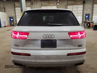 2018 Audi Q7 Premium Plus with VIN WA1LAAF71JD015468, listed as a Copart auction lot 46852095 with 126,637 mi miles and Non repairable. Bid and sale history available at DreamBid. Image 6.