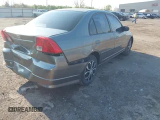 2004 Honda Civic LX with VIN 2HGES16504H634808, listed as a IAAI auction lot 41974085 with 201,392 mi miles. Bid and sale history available at carsss.com. Image 4.