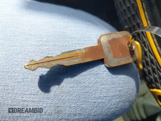 1997 Ford F-150 XL с VIN 1FTDX18W9VNC35096, выставлен на аукционе IAAI как лот 42144489 с пробегом 230 646 миль миль и . История ставок и продаж доступна на DreamBid. Изображение 11.
