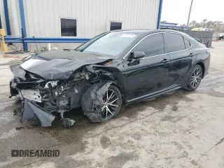 2022 Toyota Camry SE with VIN 4T1G11AK7NU683702, listed as a Copart auction lot 44746795 with 66,363 mi miles and Non Repairable. Bid and sale history available at carsss.com. Image 1.
