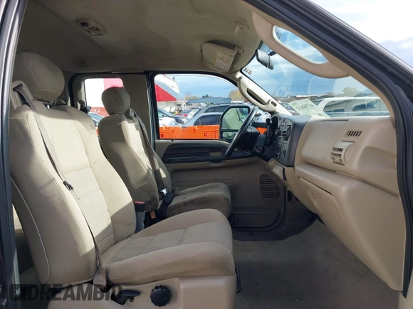 2006 Ford F-250 XL z VIN 1FTSX21PX6EA95609, wystawiony jako IAAI lot #40784632 z przebiegiem 248 193 mil mil oraz . Historia ofert i sprzedaży dostępna na DreamBid. Obrazek 5.
