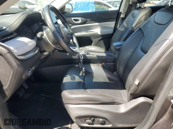 2022 Jeep Compass Latitude Lux with VIN 3C4NJDFB2NT164072, listed as a Copart auction lot 55399095 with 33,666 mi miles and Salvage title. Bid and sale history available at DreamBid. Image 7.