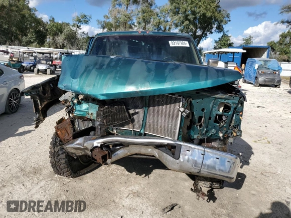 1996 Ford Bronco Custom with VIN 1FMEU15HXTLB54292, listed as a Copart auction lot 82197904 with Not Provided miles and Non Repairable. Bid and sale history available at DreamBid. Image 5.