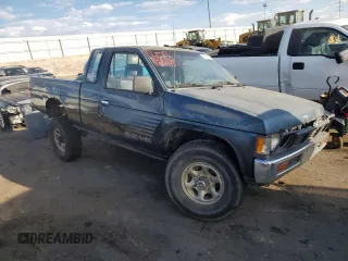 1993 Nissan Frontier SE z VIN 1N6HD16Y9PC398809, wystawiony jako Copart lot #70628754 z przebiegiem 224 511 mil mil oraz Szkoda całkowita • Salvage title. Historia ofert i sprzedaży dostępna na DreamBid. Obrazek 4.