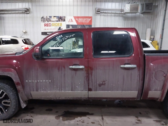 2008 Chevrolet Silverado 1500 LTZ with VIN 3GCEK13MX8G203635, listed as a IAAI auction lot 41569705 with 168,495 mi miles. Bid and sale history available at carsss.com. Image 14.