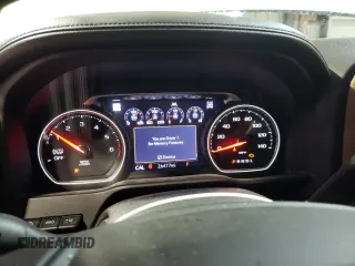 2020 Chevrolet Silverado 1500 High Country with VIN 1GCUYHED6LZ102813, listed as a Copart auction lot 84891464 with 26,477 mi miles and Salvage Title. Bid and sale history available at carsss.com. Image 9.