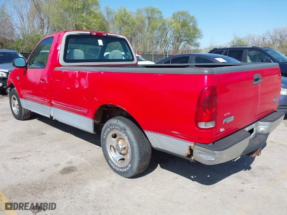 1997 Ford F-150 Standard with VIN 1FTDF17W7VKD46252, listed as a IAAI auction lot 41966149 with 151,061 mi miles. Bid and sale history available at carsss.com. Image 3.